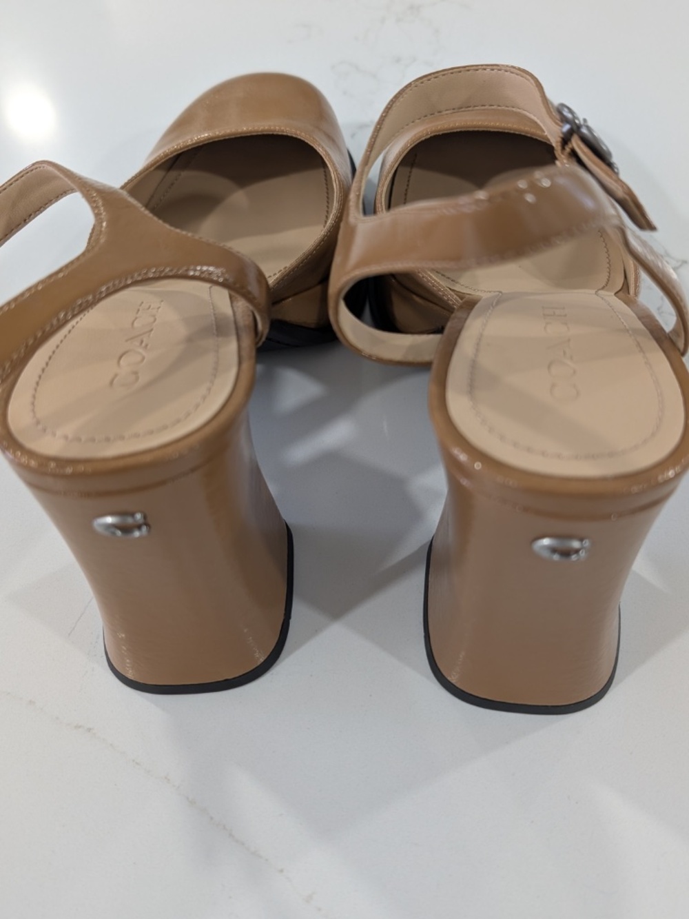 COACH Tea Rose Platform Pumps Size 10 Brown Glazed Leather Flower Buckle NWOB - Picture 3 of 14